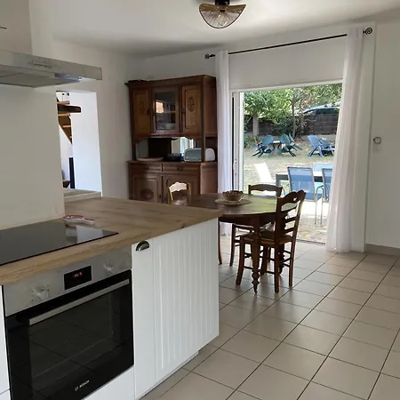 Maison 4 A 8 Min A Pied De La De L'ocean Σπίτι διακοπών *